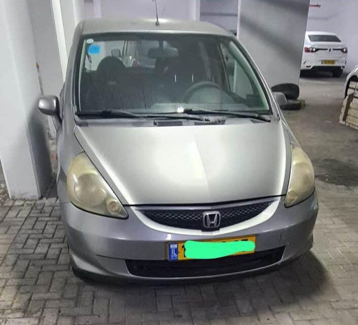 למכירה הונדה ג׳אז שנת 2007 אוטומטית בטירת הכרמל