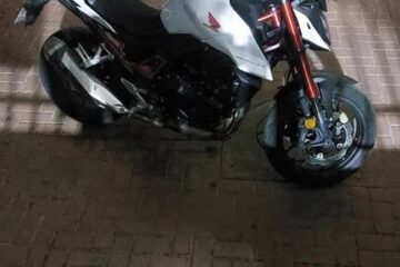 למכירה אופנוע דגם הורנט שנת 2023 בתל אביב